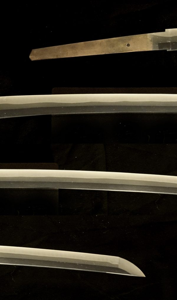 Antique Japanese Sword Katana signed by Nagamitsu<br> NBTHK Hozon Certificate - Image 4