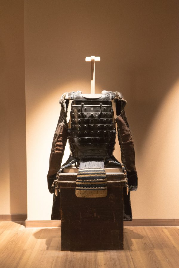 Antique Samurai Armor - Image 7