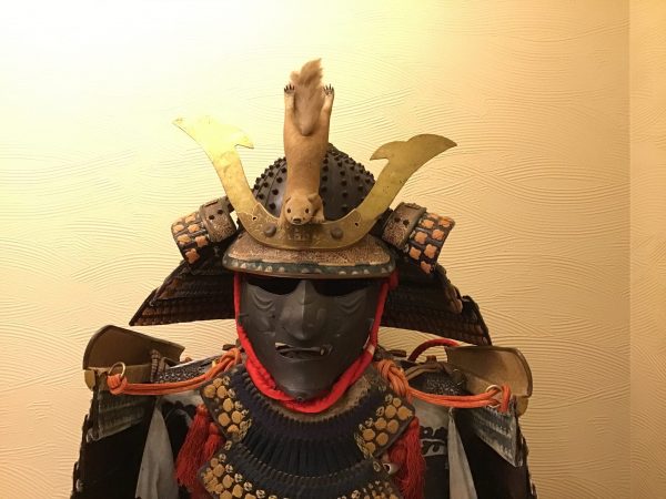 <span style="color: #000000;">Antique  Edo Period Samurai Armor O-Yoroi with</span><strong><span style="color: #ff0000;">Tokubetsu Kicho Shiryo</span></strong><span style="color: #000000;"> Certificate</span> - Image 4