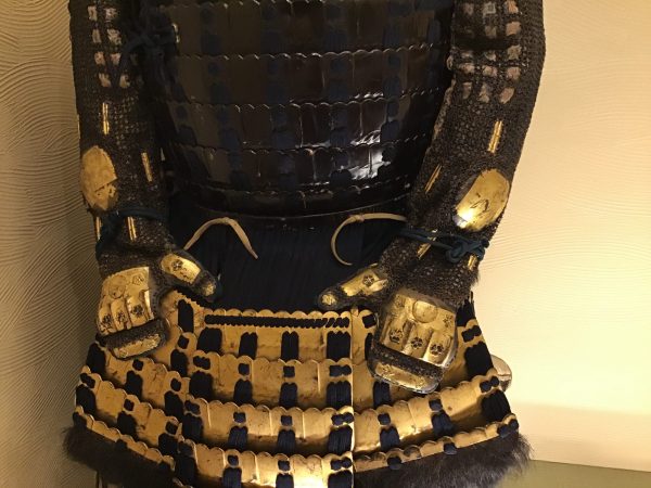 <span style="color: #000000;">Antique Mid Edo Period Samurai Armor Yoroi with</span><strong><span style="color: #ff0000;">Tokubetsu Kicho Shiryo</span></strong><span style="color: #000000;"> Certificate</span> - Image 14