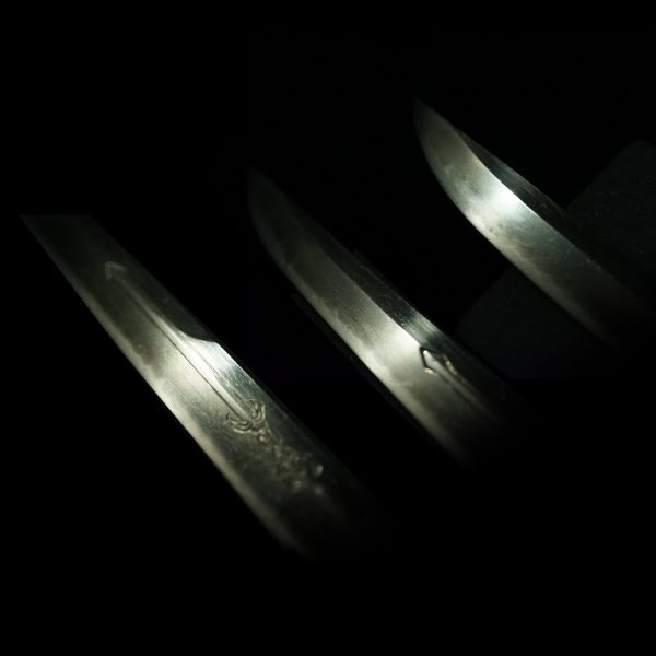 Antique Japanese Sword Tanto Unsigned Kanesaki<br> NBTHK<span style="color: #ff0000;"> Hozon</strong> Certificate - Image 4