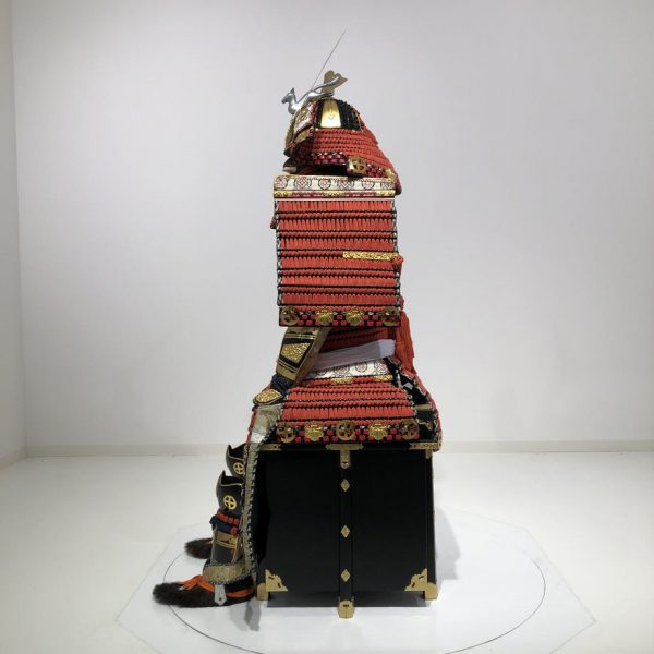 Red lacing Ohzane O-Yoroi Samurai Armor<br><span class="small">赤糸威本大札大鎧</span> - Image 3