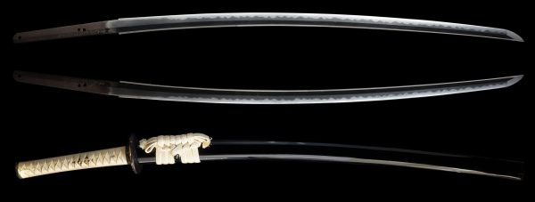 刀剣に見られる 梵字彫物の研究 日本刀 鍔 刀 Japanese sword SHIN SHIN TO Antique Katana Signed by Sukeharu for sale