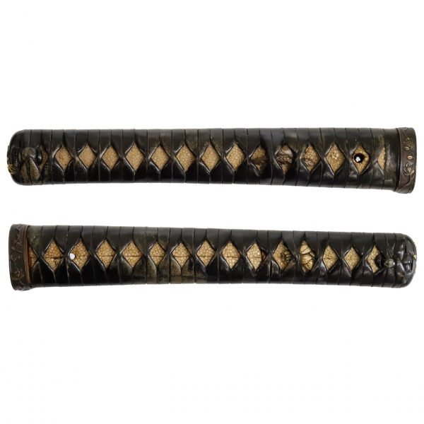 Antique Japanese Sword Katana <br>Signed by Kanesaki<br>NBTHK <span style="color: #ff0000;">Hozon</span> Certificate - Image 12
