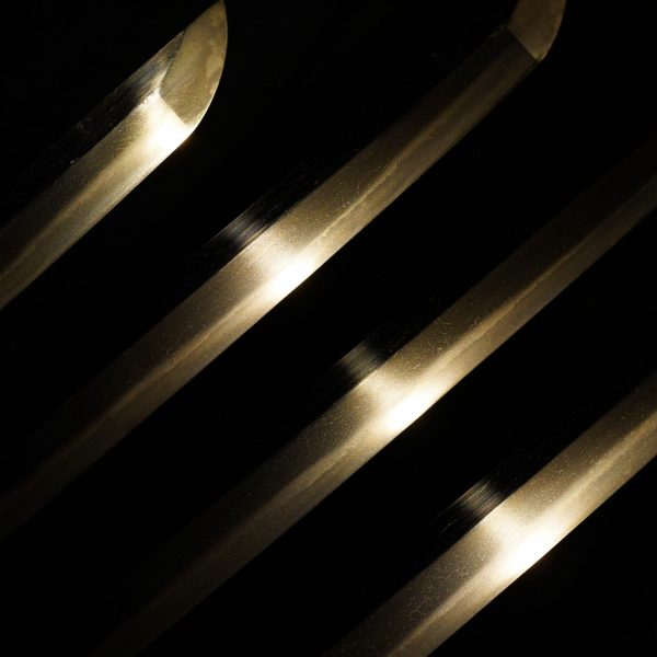 Antique Japanese Sword Katana Signed by Hizenkoku Hirouji<br> NBTHK <span style="color: #ff0000;">Hozon </span>Certificate - Image 4