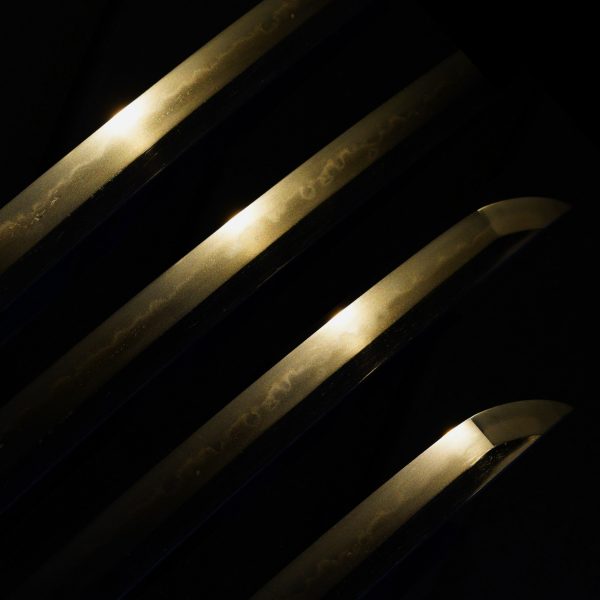 Antique Japanese Sword Katana Signed by Yoshikado<br> NBTHK<span style="color: #ff0000;"><strong> Tokubetsu Hozon</strong> </span>Certificate - Image 4
