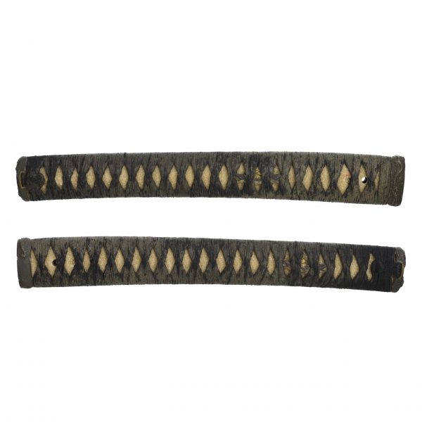 Antique Japanese Sword Katana Signed by the third-gen Yasutsugu<br> NBTHK<span style="color: #ff0000;"><strong> Tokubetsu Hozon</strong> </span>Certificate - Image 13