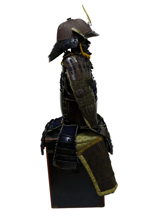 Antique Mid Edo Period <br>Samurai Armor <br>(Helmet Signed by Myochin) <strong><span style="color: #ff0000;"> Tokubetsu Kicho Shiryo</span></strong> Certificate (A-07) - Image 7