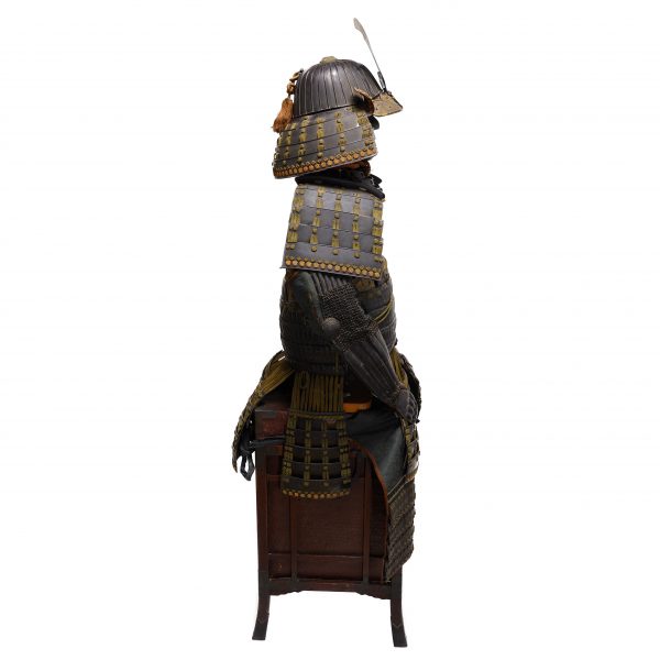 Antique Edo Period Iron Black Lacquered Samurai Armor (A-15) - Image 6