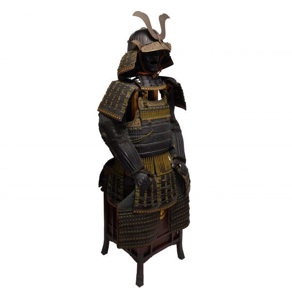 Antique Edo Period Iron Black Lacquered Samurai Armor (A-15) - Image 7