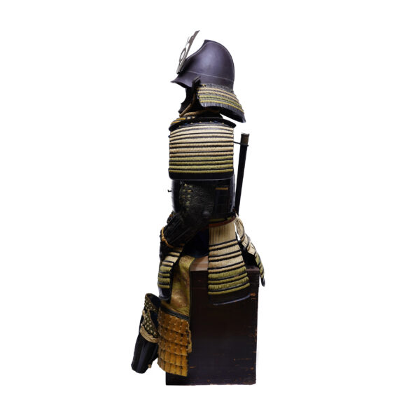 Antique Edo Period Samurai Armor <strong><span style="color: #ff0000;"> Tokubetsu Kicho Shiryo</span></strong> Certificate (A-23) - Image 3