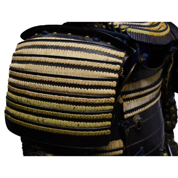 Antique Edo Period Samurai Armor <strong><span style="color: #ff0000;"> Tokubetsu Kicho Shiryo</span></strong> Certificate (A-23) - Image 11