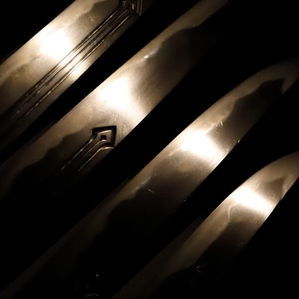 Antique Japanese Sword Tanto attributed to Sanjo Munechika <br> NTHK Kanteisho Certificate - Image 4