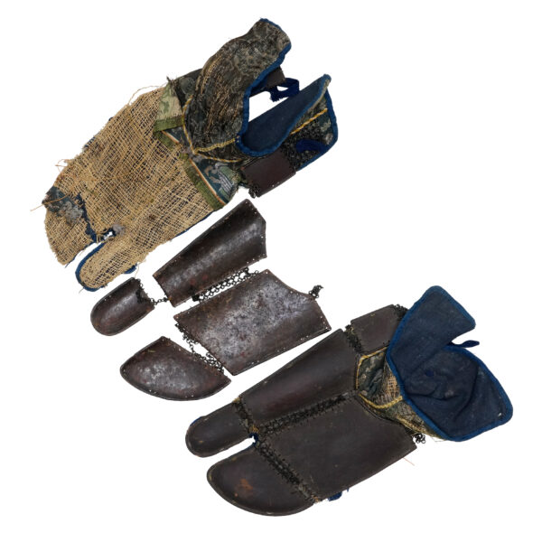 Antique Mid Edo Period Samurai Armor <strong><span style="color: #ff0000;"> Tokubetsu Kicho Shiryo</span></strong> Certificate (A-31) - Image 23