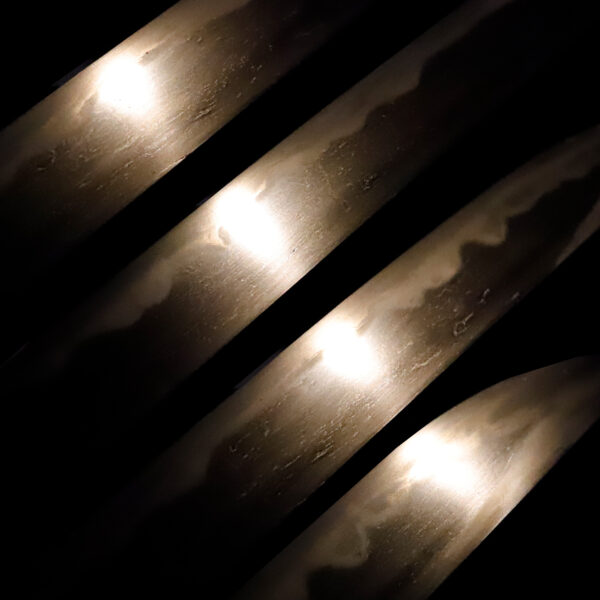 Antique Japanese Sword Tanto Signed by Bishu Sukesada<br> NBTHK <span style="color: #ff0000;">Hozon </span>Certificate - Image 4