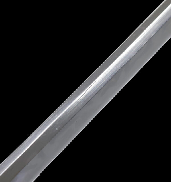 Antique Japanese Sword Tanto Attributed to Soshu Tsunahiro<br> NBTHK <span style="color: #ff0000;">Hozon </span>Certificate and Tokubetsu Kicho Kodogu with the Urushi box - Image 13