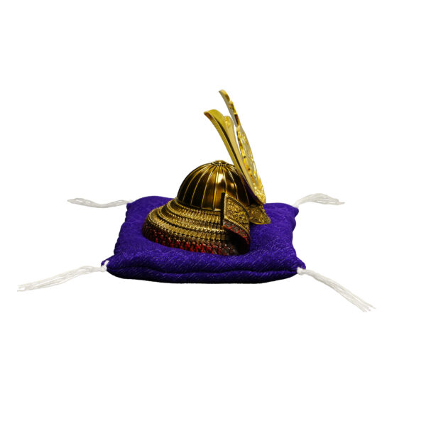 Takaoka Copper Crafts<br>Famous Samurai Helmet Figurine<br>Oda Nobunaga - Image 4