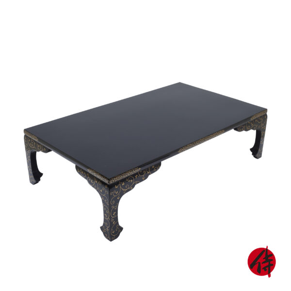 Antique Japanese Makie Table<br> Karakusa Mon