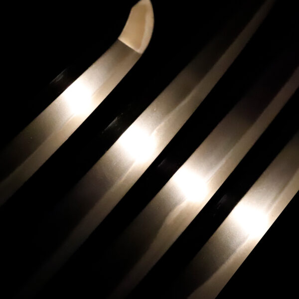 Antique Japanese Sword Wakizashi Signed by Fujiwara Kagehira <br>NBTHK <span style="color: #ff0000;"><strong> Tokubetsu Hozon</strong> </span>Certificate - Image 5