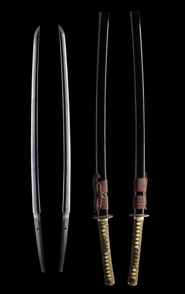 Antique Japanese Sword Katana attributed to Naminohira Yasukuni<br> NBTHK<span style="color: #ff0000;"> Hozon </span>Certificate - Image 7