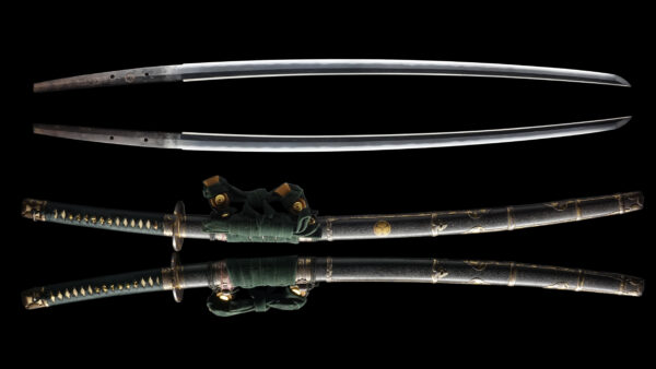 Antique Japanese Sword Katana Signed by Edo Echizen Yasutsugu<br> NTHK Kanteisho for the blade with the antique sword stand - Image 12