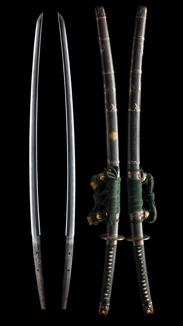 Antique Japanese Sword Katana Signed by Edo Echizen Yasutsugu<br> NTHK Kanteisho for the blade with the antique sword stand - Image 7