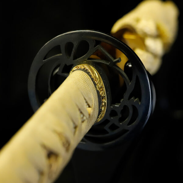 Antique Japanese Sword Katana Attributed to Aoe Tsuguyoshi <br> NTHK <span style="color: #ff0000;"><strong>Yushu Saku</strong></span> Certificate - Image 14
