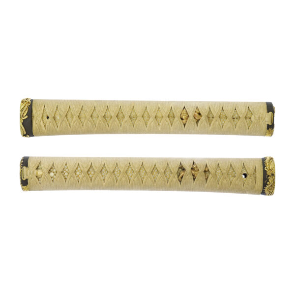 Antique Japanese Sword Katana Attributed to Aoe Tsuguyoshi <br> NTHK <span style="color: #ff0000;"><strong>Yushu Saku</strong></span> Certificate - Image 16