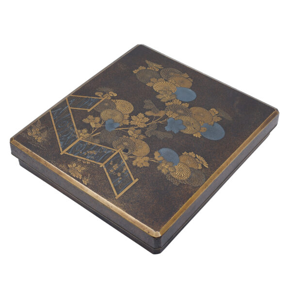 Japanese lacquer box<br>-Makie Suzuri Bako<br> Kiku Ikegaki Zu (Suzuribako-11) - Image 6
