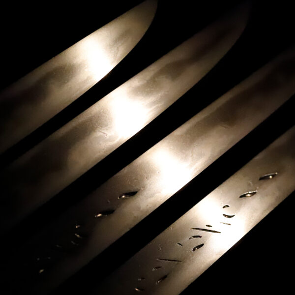 Antique Japanese Sword Tanto Signed by Soshu Jyu Akihiro <br>NBTHK <span style="color: #ff0000;"><strong> Tokubetsu Hozon</strong> </span>Certificate - Image 5
