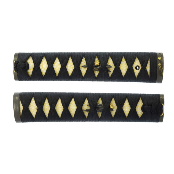 Antique Japanese Sword Wakizashi Signed by Omi Daijo Fujiwara Tadahiro<br> NBTHK <span style="color: #ff0000;"><strong> Tokubetsu Hozon</strong> </span>Certificate - Image 16