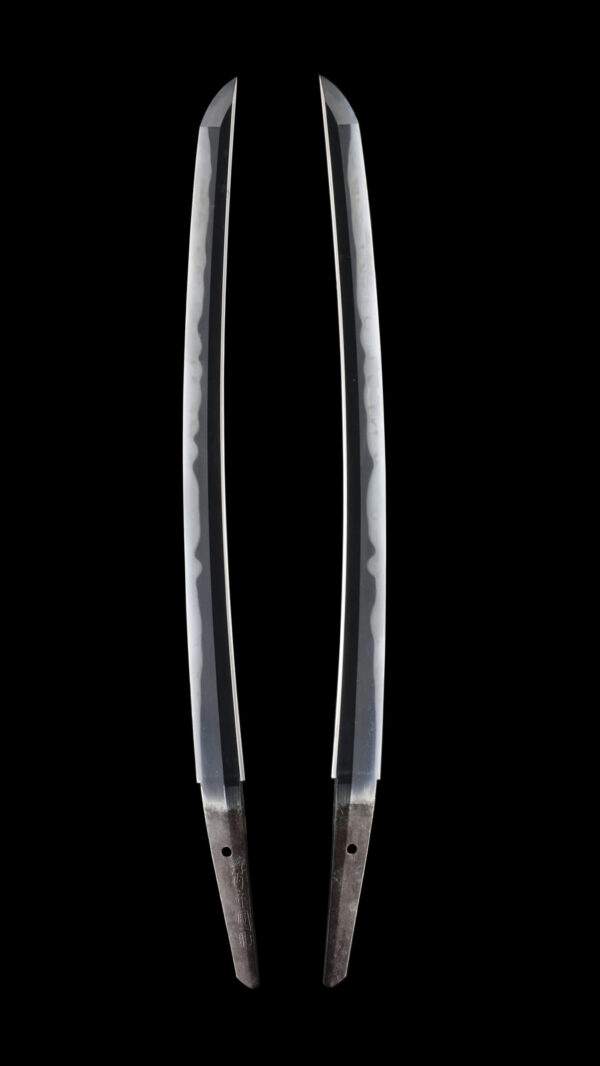 Antique Japanese Sword Wakizashi Signed by Kawachi no Kami Kunisuke <br>NBTHK <span style="color: #ff0000;"><strong>Tokubetsu Hozon</strong> </span>Certificate - Image 7