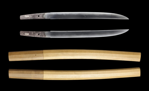 Antique Japanese Sword Wakizashi Signed by Kunishige <br>NBTHK <span style="color: #ff0000;">Hozon </span>Certificate - Image 10