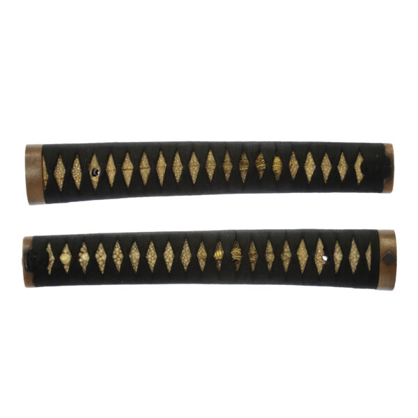 Antique Japanese Sword Katana Signed by Higo no Kami Kuniyasu<br> NBTHK Tokubetsu Kicho Certificate - Image 17