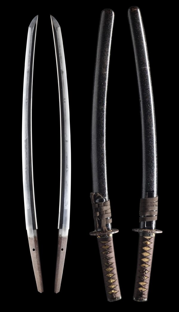 Antique Japanese Sword Wakizashi Signed by Tanba no Kami Yoshimichi <br>NBTHK <span style="color: #ff0000;"><strong> Tokubetsu Hozon</strong> </span>Certificate - Image 8