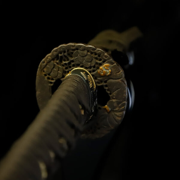 Antique Japanese Sword Wakizashi Signed by Tanba no Kami Yoshimichi <br>NBTHK <span style="color: #ff0000;"><strong> Tokubetsu Hozon</strong> </span>Certificate - Image 17