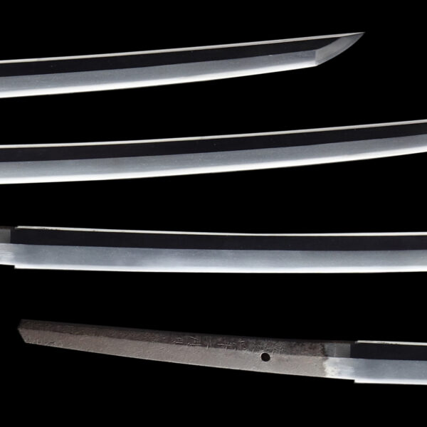Antique Japanese Sword Katana Signed by Bizen no Suke Fujiwara Munetsugu<br> NBTHK <span style="color: #ff0000;">Hozon </span>Certificate - Image 3