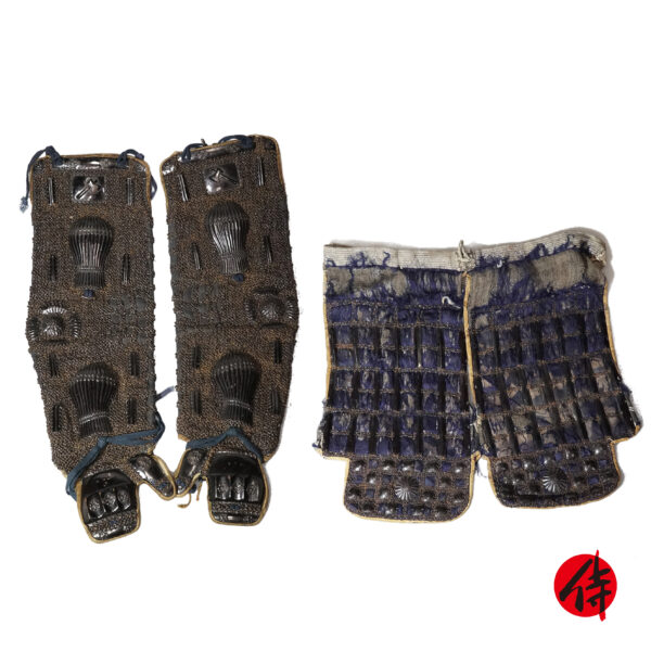 Antique Samurai armor parts: KOTE & HAIDATE Set