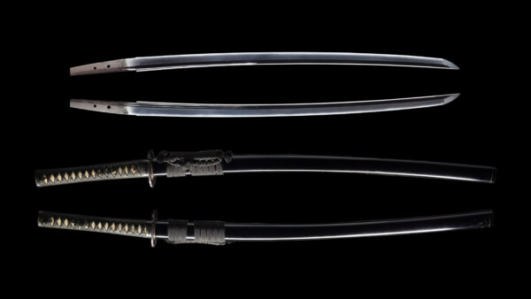 Antique Japanese Sword Katana attributed to Izumi no Kami Kaneshige<br> NBTHK <span style="color: #ff0000;">Hozon </span>Certificate - Image 13