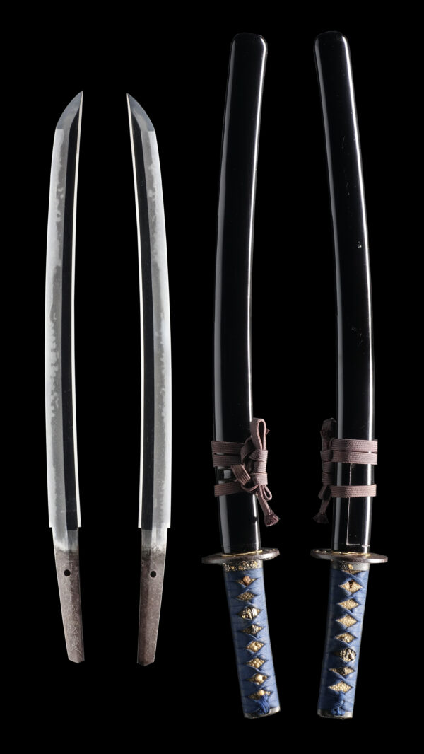 Antique Japanese Sword Wakizashi Signed by Minamoto Kunihide<br> NBTHK <span style="color: #ff0000;">Hozon</span> Certificate - Image 8