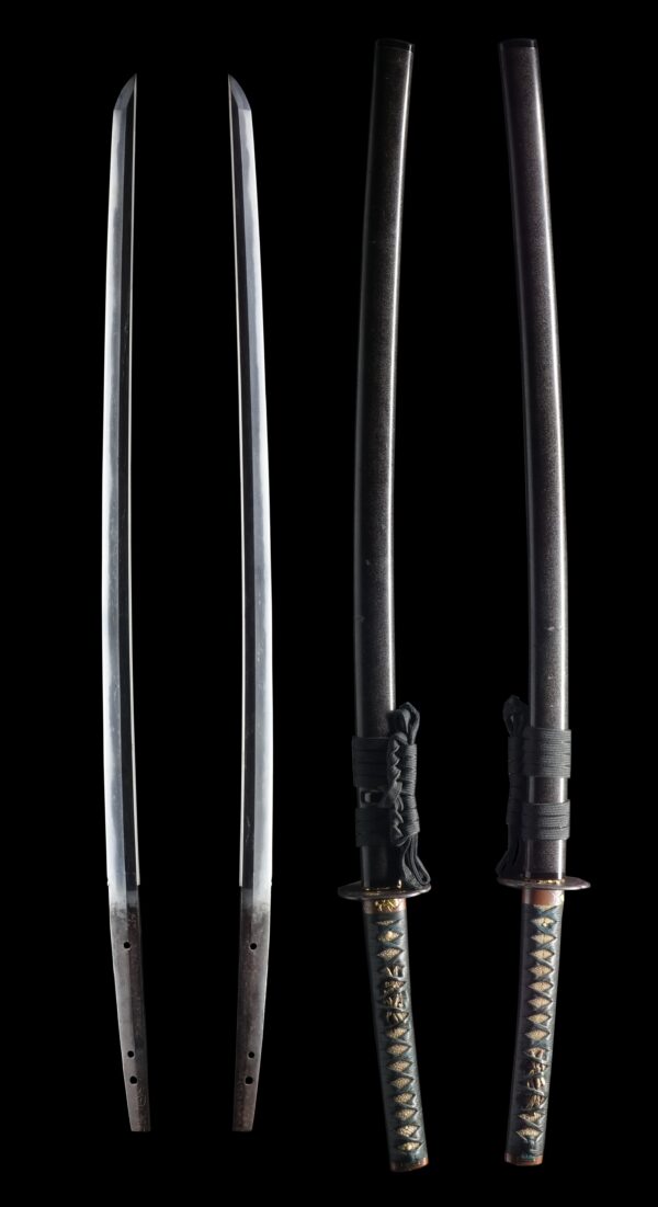 Antique Japanese Sword Katana Signed by Kaneharu<br> NBTHK <span style="color: #ff0000;">Hozon </span>Certificate - Image 8