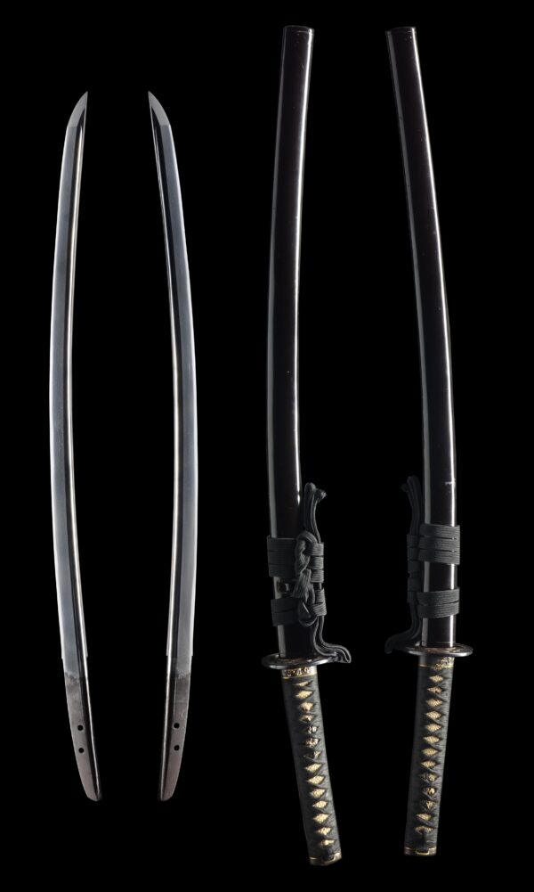 Antique Japanese Sword Wakizashi attributed to Tsukushi Ryokai <br>NBTHK <span style="color: #ff0000;">Hozon </span>Certificate - Image 8