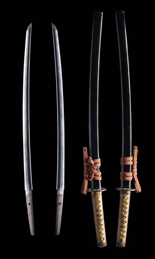 Antique Japanese Sword Katana Signed by Hitachi Daijou Minamoto No Oshige <br> NBTHK<span style="color: #ff0000;"><strong> Tokubetsu Hozon</strong> </span>Certificate - Image 8