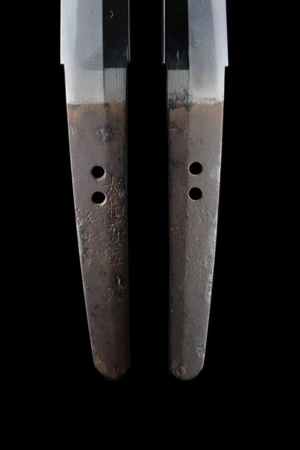Antique Japanese Sword Wakizashi Signed by Yamato no Kami Yasusada <br>NBTHK <span style="color: #ff0000;">Hozon </span>Certificate - Image 9