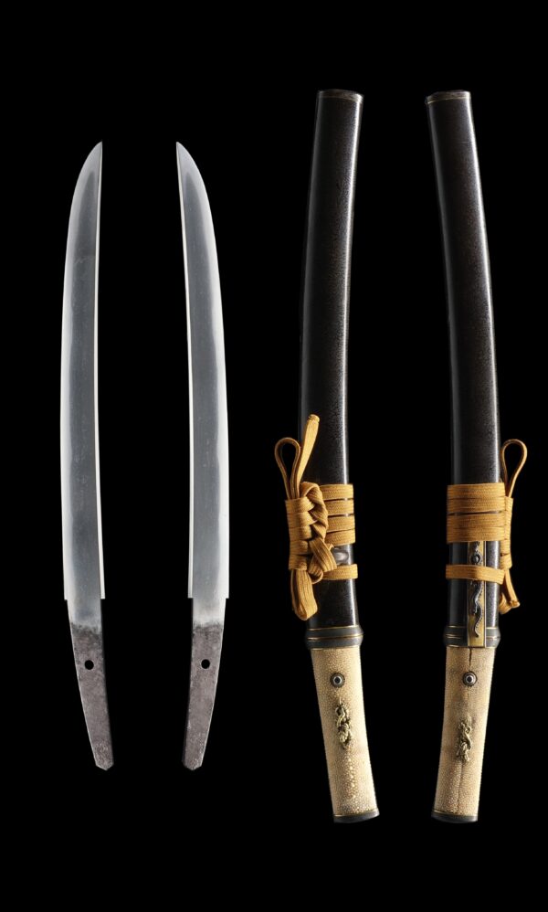 Antique Japanese Sword Tanto attributed to Shitahara Chikashige <br> NTHK Kanteisho Certificate - Image 9