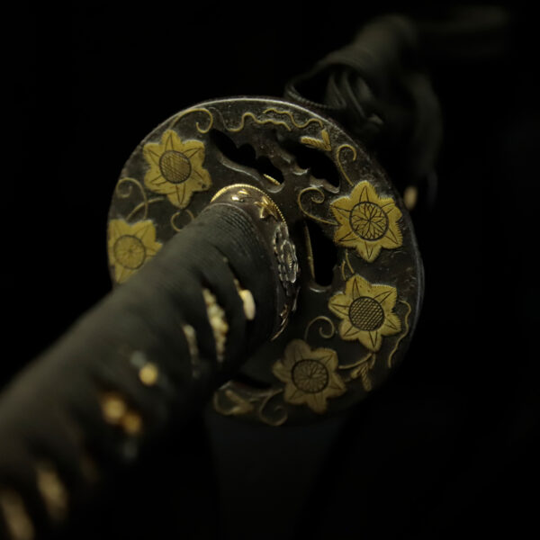 Antique Japanese Sword Katana Signed by Yasutsuna <br>NBTHK<span style="color: #ff0000;"><strong> Tokubetsu Hozon</strong> </span>Certificate - Image 14