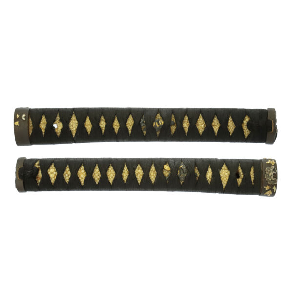 Antique Japanese Sword Katana Signed by Yasutsuna <br>NBTHK<span style="color: #ff0000;"><strong> Tokubetsu Hozon</strong> </span>Certificate - Image 16