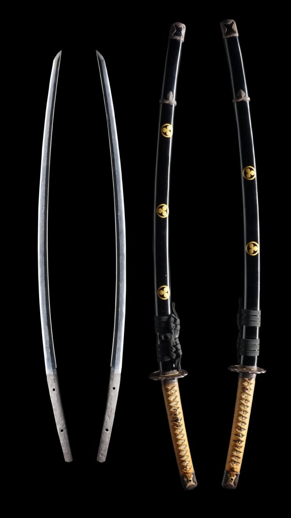 Antique Japanese Sword Tachi Attributed to Katsuie <br> NBTHK <span style="color: #ff0000;">Hozon </span>Certificate - Image 8