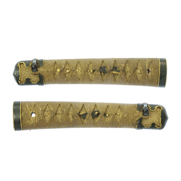 Antique Japanese Sword Wakizashi Signed by the first-gen Fujiwara Kunisada<br> NBTHK <span style="color: #ff0000;"><strong> Tokubetsu Hozon</strong> </span>Certificate - Image 18