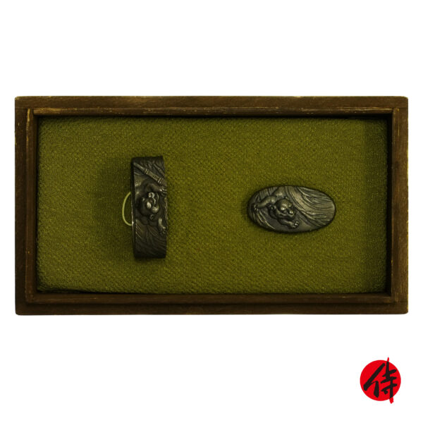 Antique Fuchi Kashira for Samurai Sword (F-33)